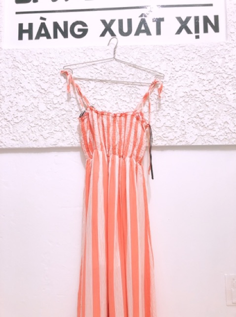 🔆🔆 Đầm maxi vạt tulip F21