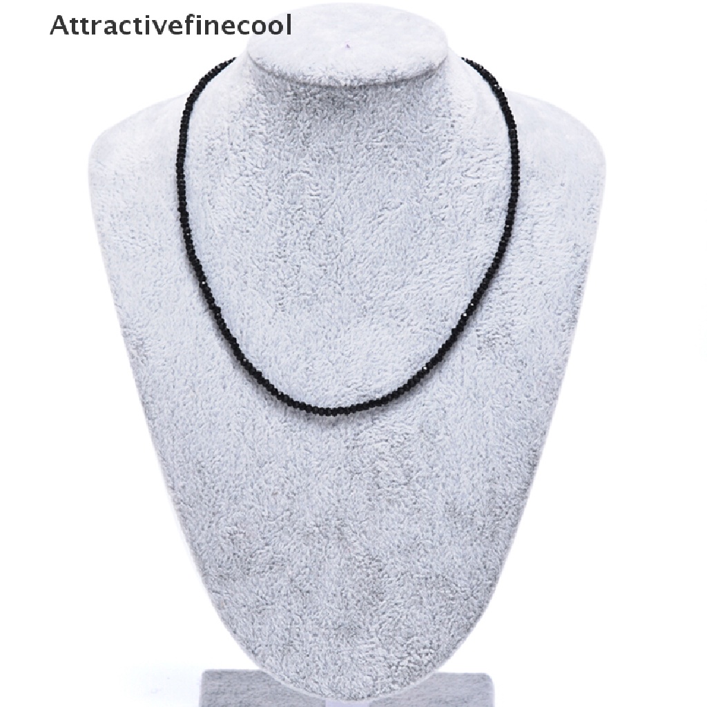 Vòng cổ choker phối đá pha lê đen cho nữ