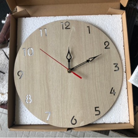 Đồng hồ trang trí bằng gỗ treo tường - Mẫu SH028