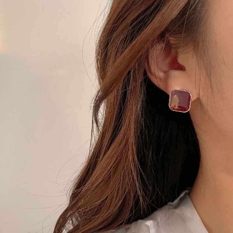 MOCHASHUĐôi khuyên tai  dạng kẹp tông màu cà phê phong cách Hàn Quốc cổ điển đơn giản cá tính cho nữ