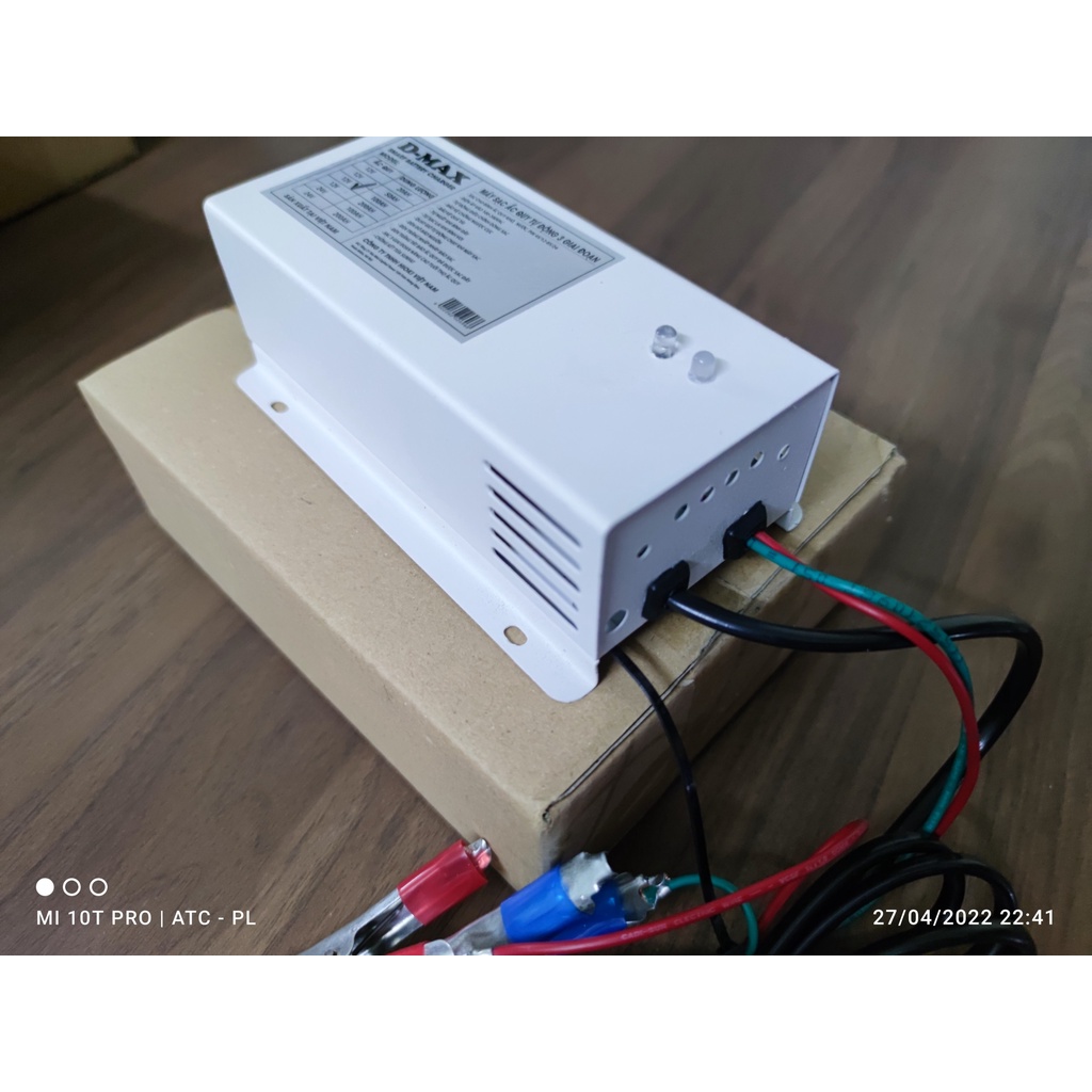 Sạc ắc quy ô tô, xe máy, UPS, ATS tự động 3 giai đoạn Dmax 12V-100Ah - bảo dưỡng phục hồi ắc quy, chống chập cháy.