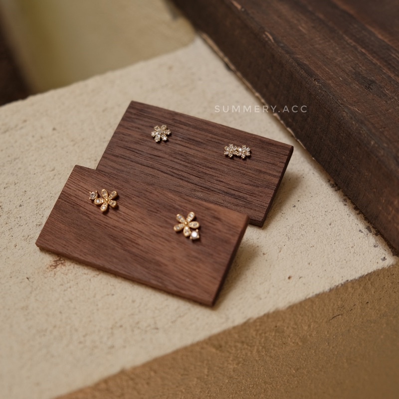 Khuyên tai bạc 925 SUMMERY nụ hoa đính đá bông tai S925 mạ vàng