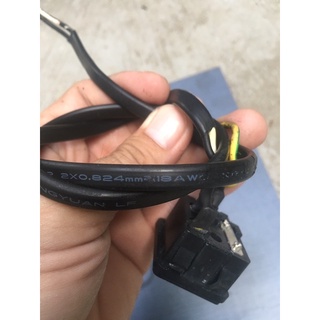 Giắc nguồn âm có cầu chì.