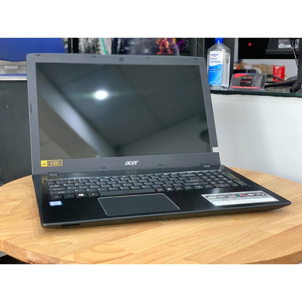 Laptop Acer Aspire E5-575-35M7 Core i3 6006U/4GB/120GB/15.6" FHD - Cũ