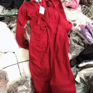 Chuyên  bỏ  sỉ  số  lượng  các  mặt  hàng  quần  áo  .địa chỉ  phường hắc dịch thị xã phú mỹ bà rịa vũng tàu. Khách  có