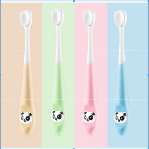 Bàn chải đánh răng lông siêu mịn cho bé tập đánh răng