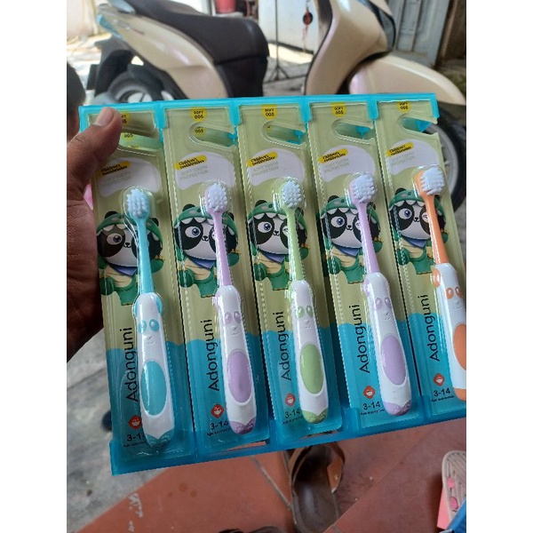 Bàn chải trẻ em siêu mềm adonguni