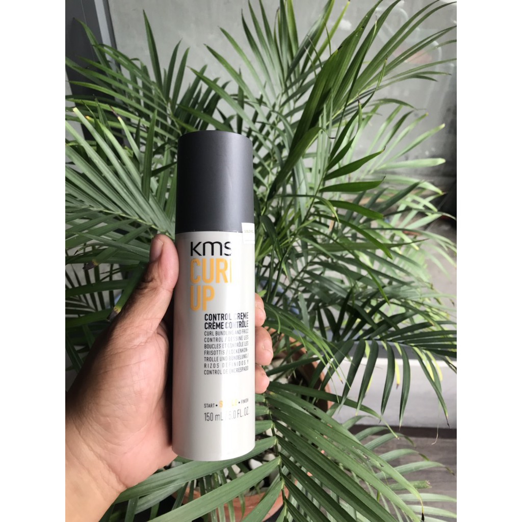 Kem tạo kiểu sóng xoăn KMS CURL UP CONTROL CREME 150ML