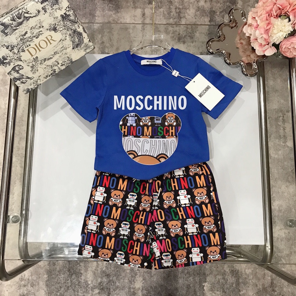 MOSCHINO Set Áo Thun Ngắn Tay + Quần Short Thời Trang Cho Bé Trai