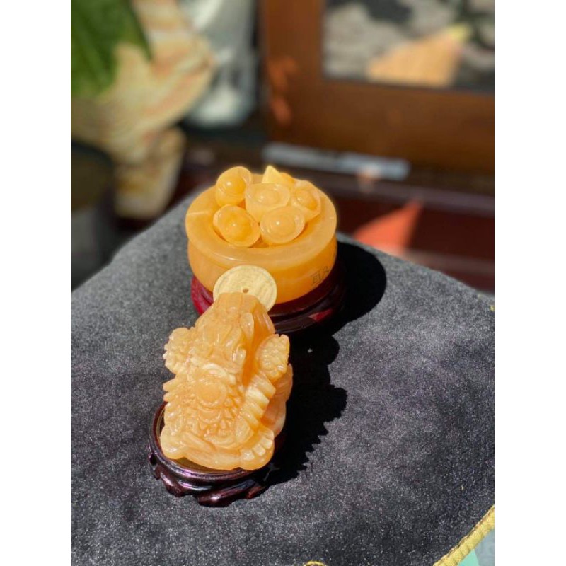 Thiềm Thừ  Đá Ngọc Hoàng Long  kích thước dài 10cm, 12cm,16cm