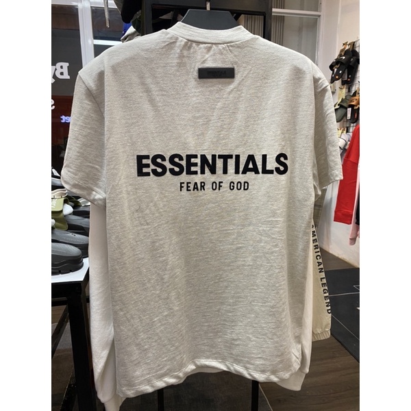 Áo essentials,cam kết chính hãng bao check.
