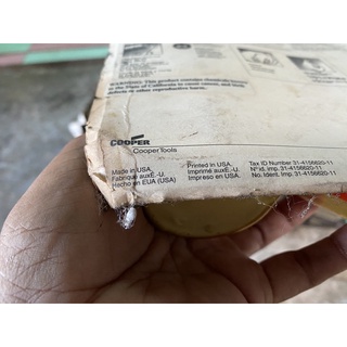 Lấy dấu mực USA.