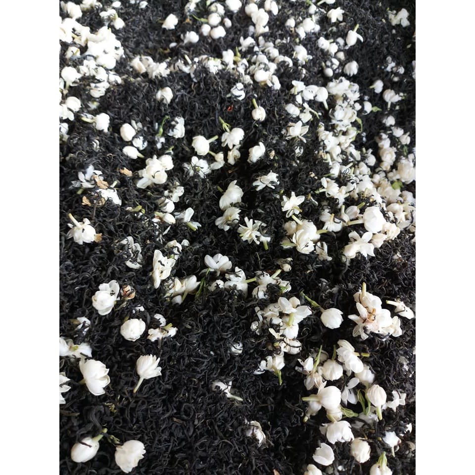 Chè Thái Nguyên ướp hoa Nhài - Chè Sạch Đức Nhung cao cấp - Chính gốc Tân Cương đóng gói 500 gram bao bì hút chân không | BigBuy360 - bigbuy360.vn