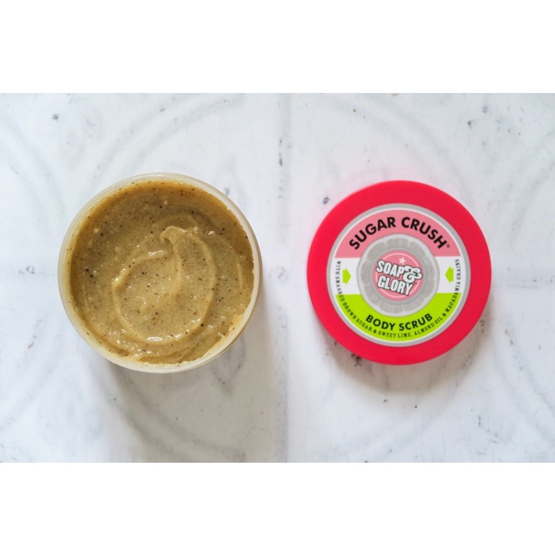 Tẩy da chết toàn thân Soap &amp; Glory hũ 300ml