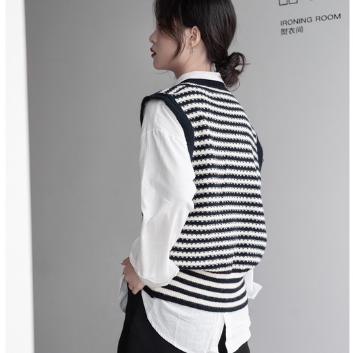 Áo Cardigan dệt kim không tay cổ chữ v form rộng họa tiết kẻ sọc phong cách retro | BigBuy360 - bigbuy360.vn