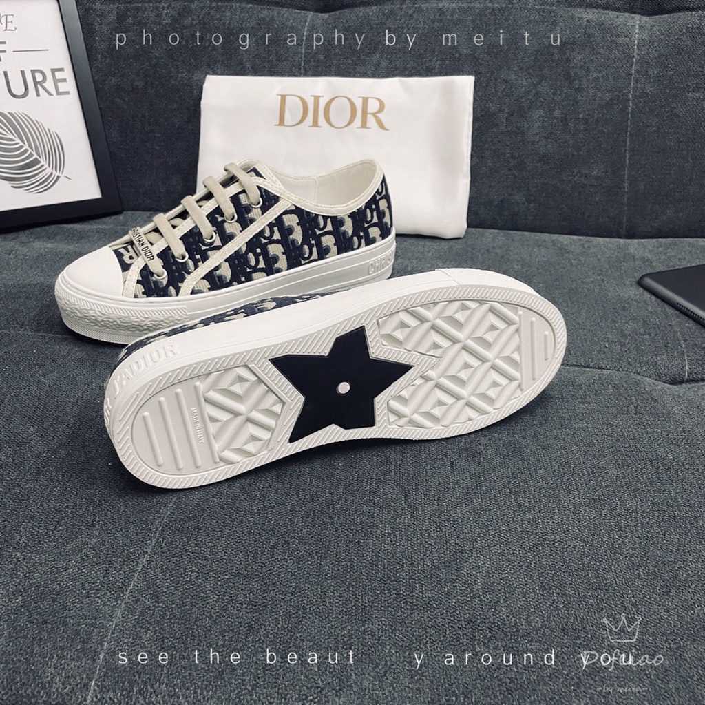 Giày SNEAKER 2022 Vải Cotton Thêu Họa Tiết Mới