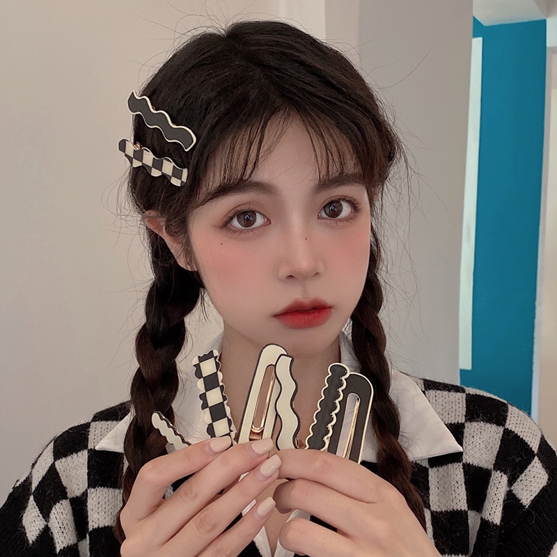 Kẹp Tóc Bằng Nhựa Acrylic Thiết Kế Đơn Giản Thời Trang Hàn Quốc Cho Nữ