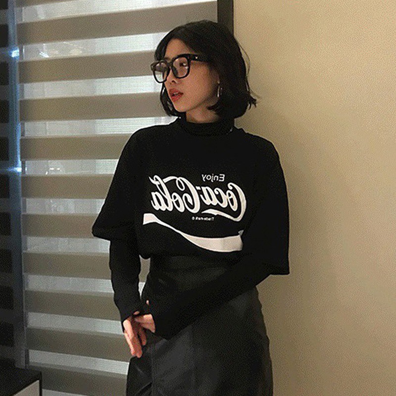 Áo thun tay ngắn dáng rộng in họa tiết thời trang