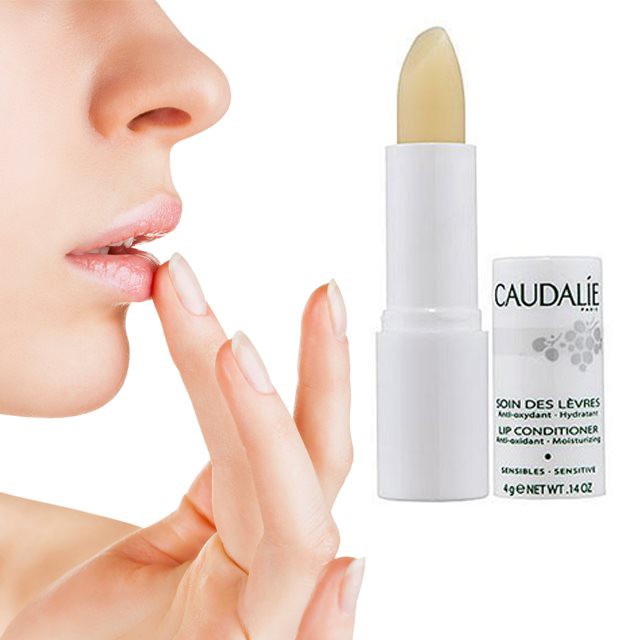 Set Son Dưỡng Môi Lip Conditioner Caudalie và Kem Dưỡng Da Tay Caudalie