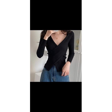 áo len cổ V sâu sexy nhẹ nhàng