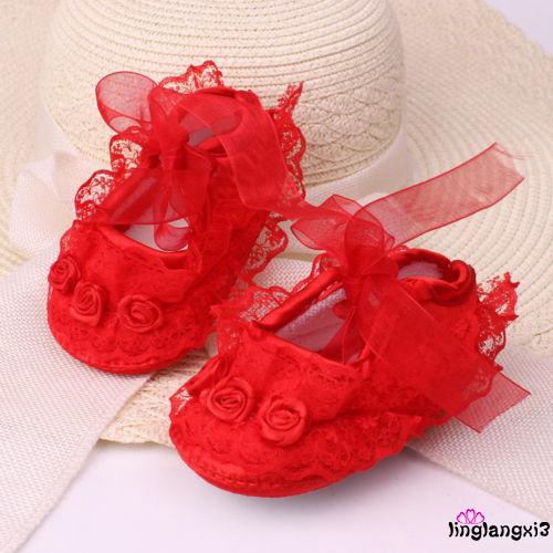 Giày ren công chúa chống trượt cho trẻ sơ sinh