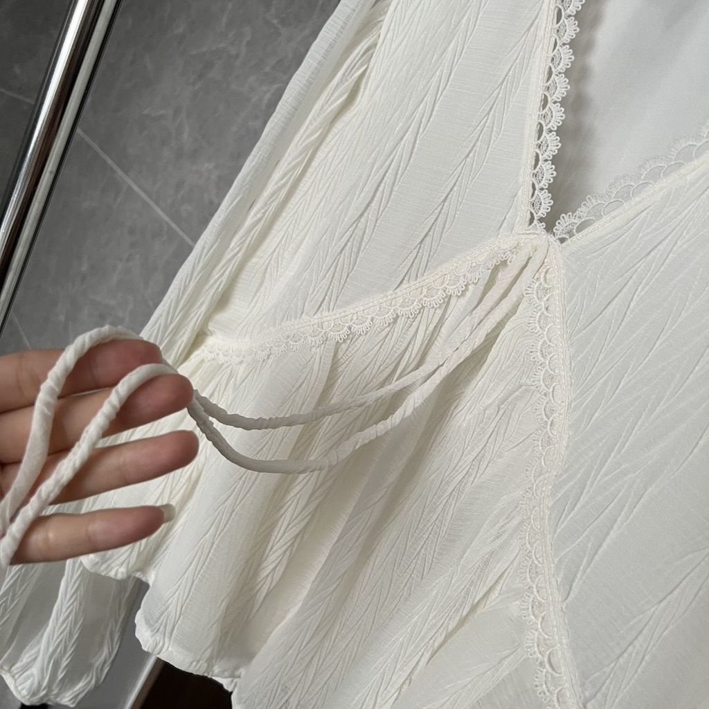 Áo Sơ Mi chiffon Phối Ren Cổ Chữ v Tay Dài Phong Cách Hàn Quốc Mới