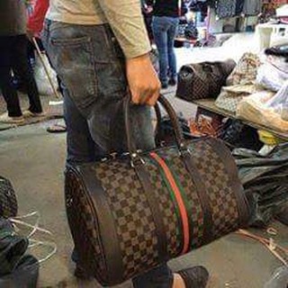 Túi trống du lịch LV(balo du lịch)