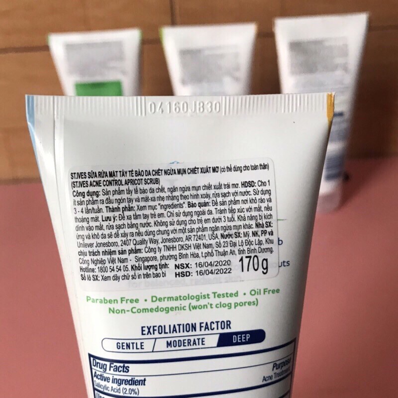 (Chính hãng DKSH) Sữa rửa mặt tẩy da chết St.lves 170ml | BigBuy360 - bigbuy360.vn