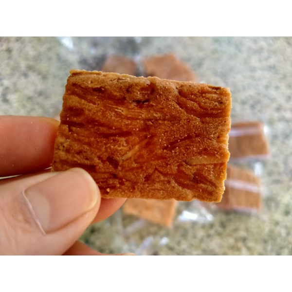 Bánh dừa nướng Quỳnh Trân 200g