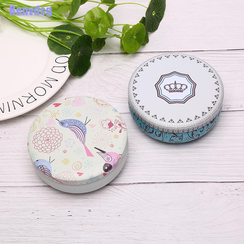 Hộp thiếc đựng bánh kẹo trà hình tròn in họa tiết xinh xắn nhiều kiểu tùy chọn