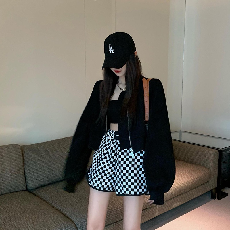 Quần short thể thao IELGY lưng cao dễ phối đồ thời trang cho nữ