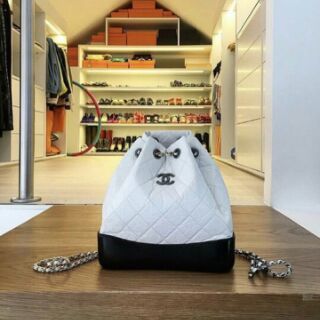 Balo Chanel