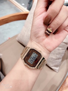 Đồng hồ nữ Skmei