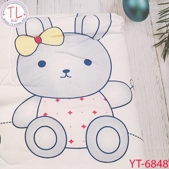 Chăn họa tiết chú gấu đáng yêu cho bé