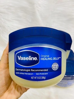 Sáp Dưỡng Ẩm Vaseline 368g Mỹ