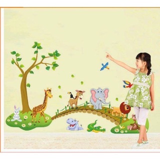 Decal dán tường cho bé