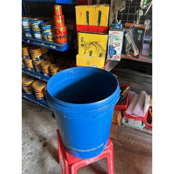 THÙNG BÊ LỚN ( KHÔNG KÈM NẮP) 20 LÍT XÔ NƯỚC, VỎ SƠN,XÔ THỢ HỒ LOẠI DÀY TỐT