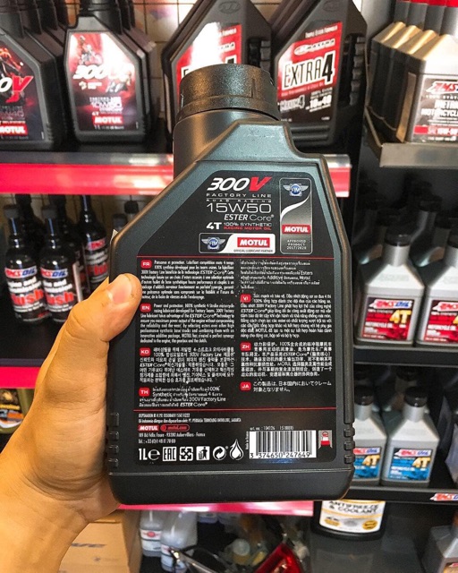 Nhớt Motul Factory Line 300V 15W50 (1L)