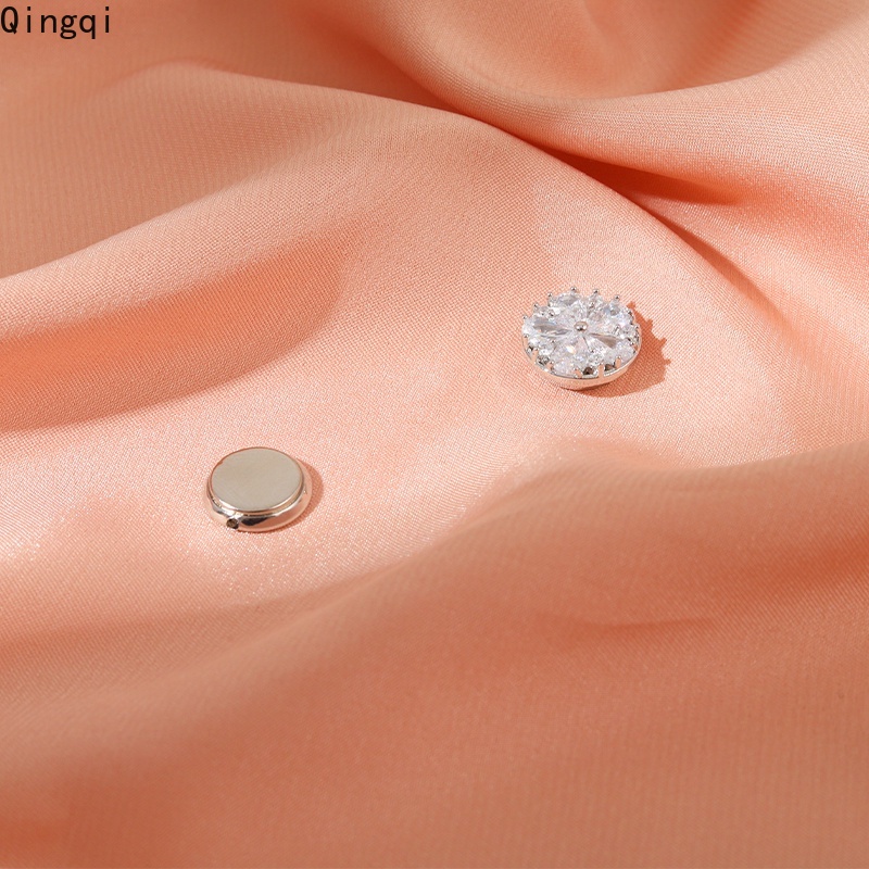 Ghim cài áo MISS ZOE hình hoa đính đá thời trang