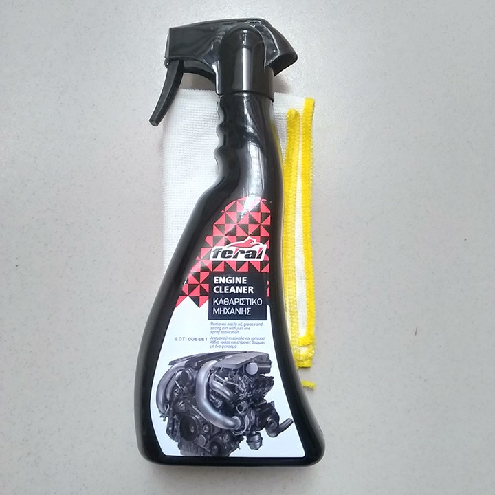 TẨY SẠCH DẦU NHỚT, BỤI BÁM TRÊN VỎ ĐỘNG CƠ Ô TÔ HIỆU FERAL, 500ml (Engine Cleaner, 500ml Ucraina)