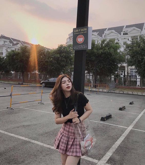 ÁO CROPTOP CUỐN BIÊN THÊU CHỮ TUYẾT'S HOUSE B6-4-3