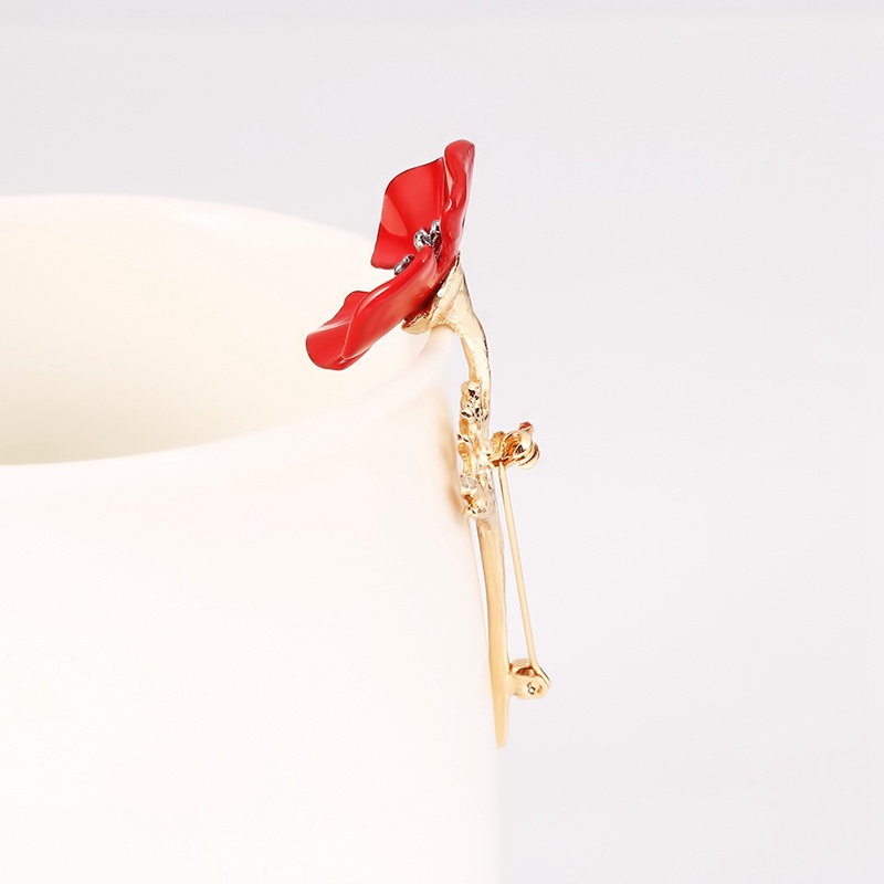 Trâm cài áo họa tiết hoa anh túc đỏ phong cách thời trang cho phái nữ