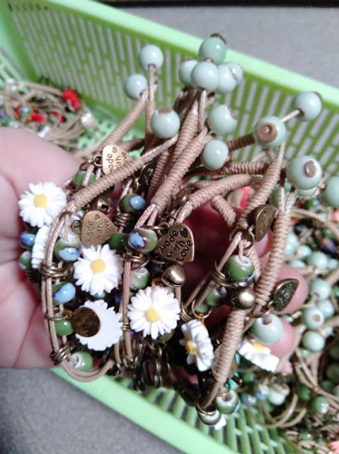 VÒNG TAY CÓI _ BÔNG CÚC NHIỀU MÀU