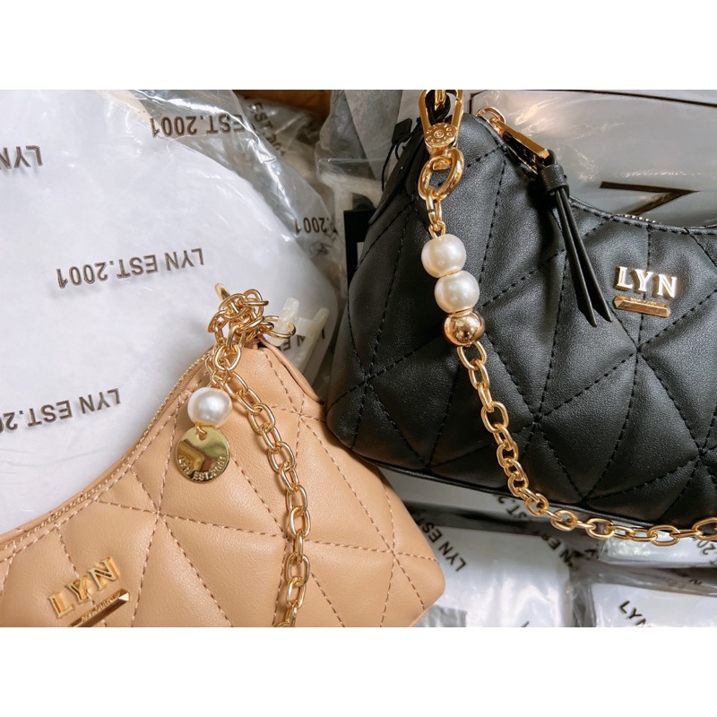 Túi lyn kẹp nách