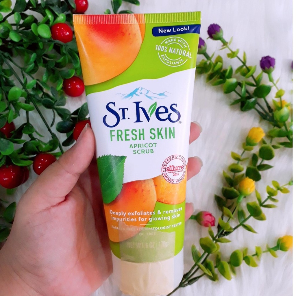 Sữa Rửa Mặt KIêm Tẩy Tế Bào Chết ST.IVES Fresh Skin Apricot Scrub hương mơ 170gr.