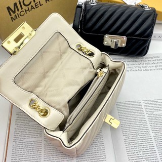 Túi Mk chần ô