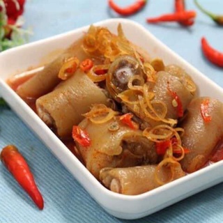 1kg Thịt đuôi Heo cụt nguyên cái (giao nhanh)