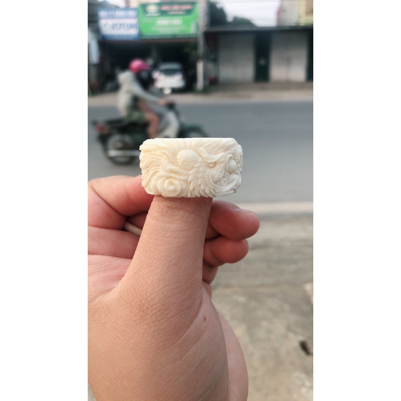 Nhẫn xương mỹ nghệ trạm khắc rồng phượng hàng thật