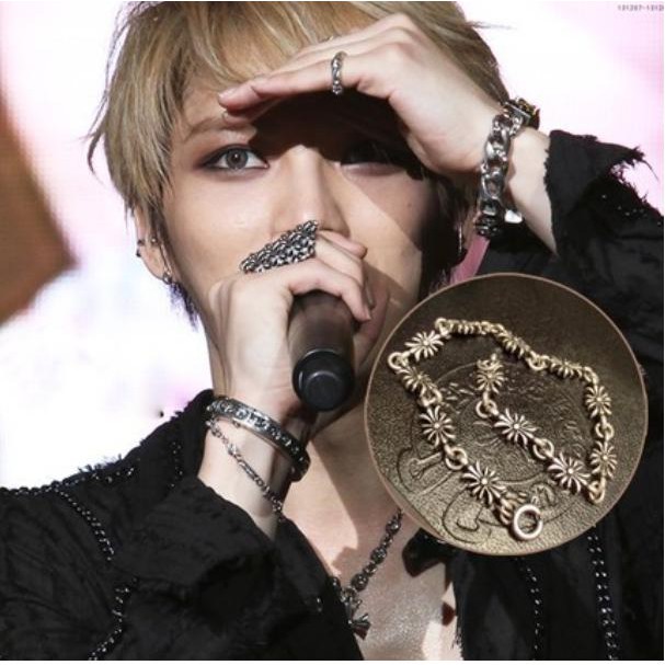 Vòng tay BTS thời trang dành cho fan