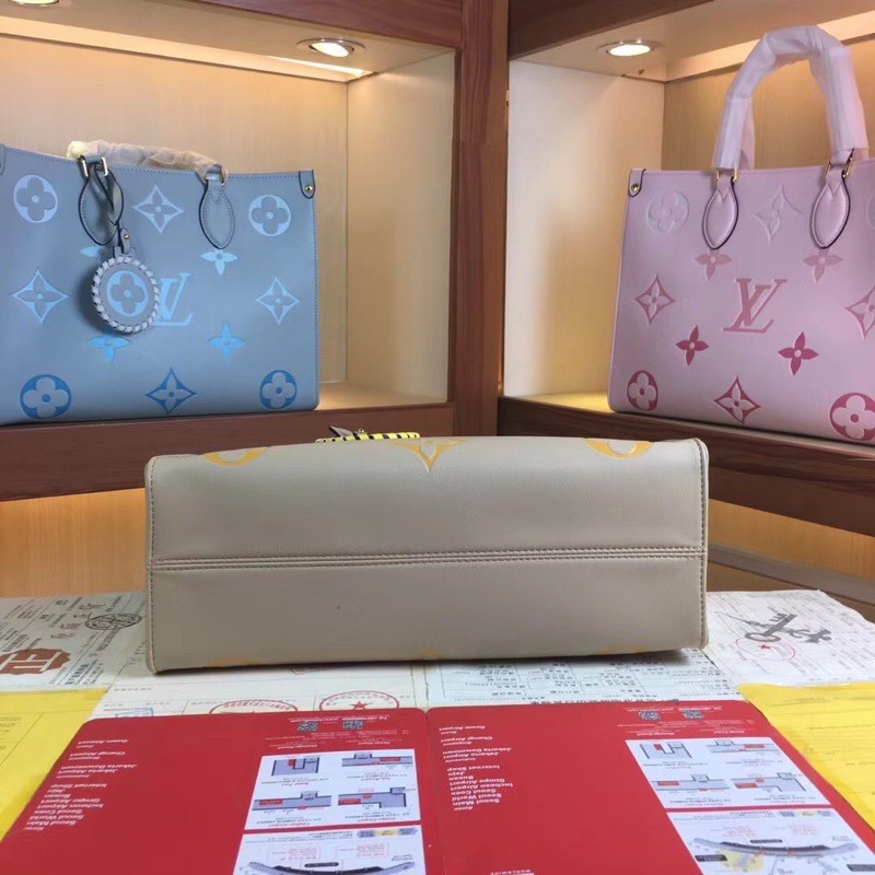 Túi xách nữ Louis Vuitton LV Tote on the go da thật cao cấp mẫu mới năm 2021